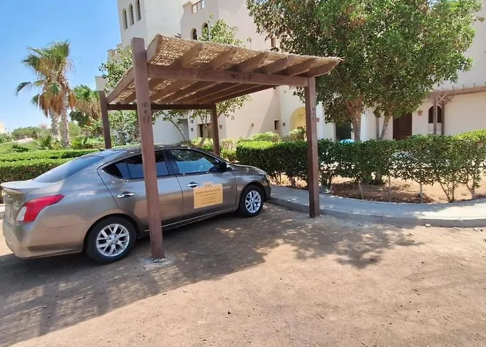 Ferienhaus El Gouna Fanadir, 2br Lagoon Overlooking Pool