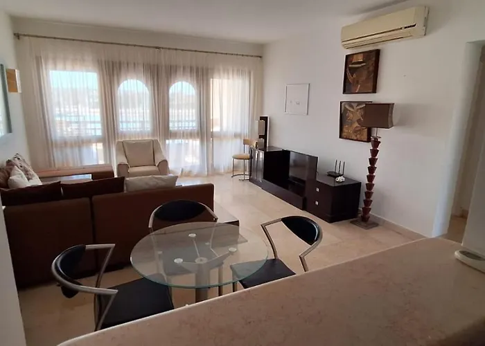 Ferienhaus El Gouna Fanadir, 2br Lagoon Overlooking Pool *