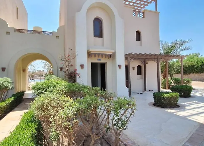 El Gouna Fanadir, 2br Lagoon Overlooking Pool Ferienhaus
