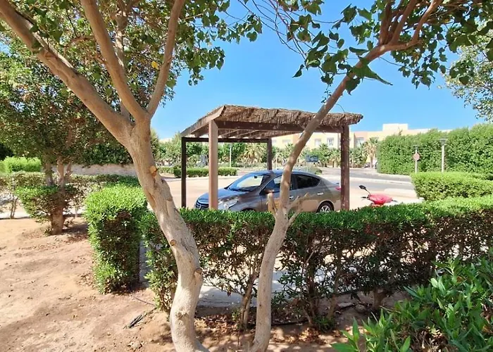 El Gouna Fanadir, 2br Lagoon Overlooking Pool Ferienhaus *